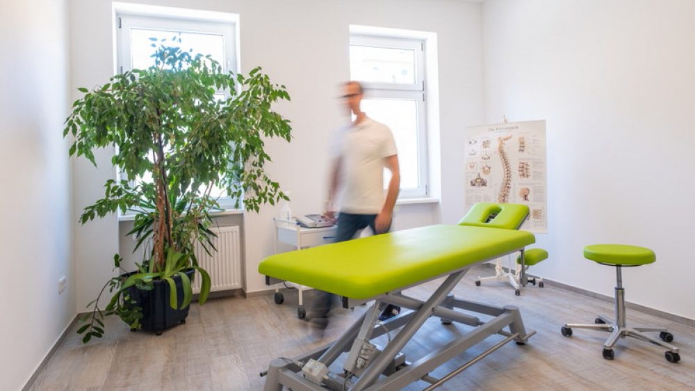 schenk_behandlungszimmer2